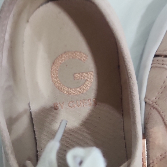 Guess Blush Glitter Sneakers - Picture 5 of 7